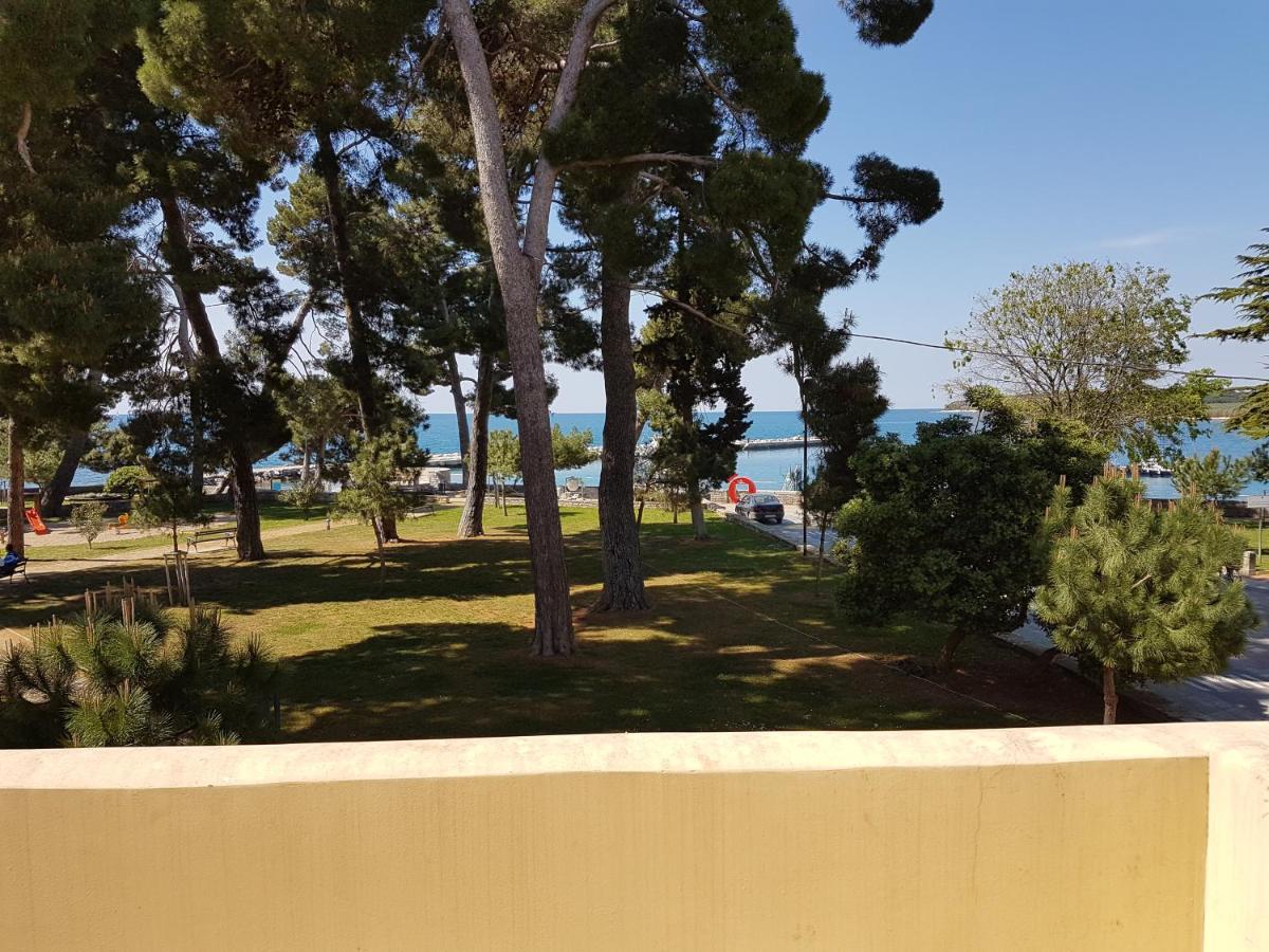 Emily Deluxe Superior 5 Star Studio Apartment, Your Piece Of Heaven With Sea & Park View Novigrad Istria Exterior foto