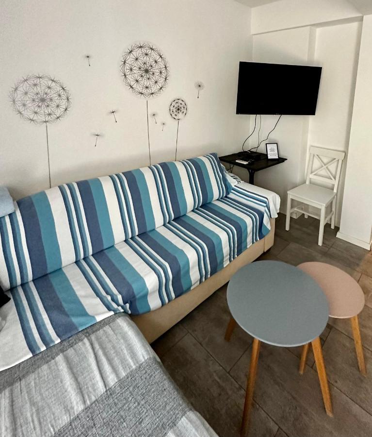 Emily Deluxe Superior 5 Star Studio Apartment, Your Piece Of Heaven With Sea & Park View Novigrad Istria Exterior foto